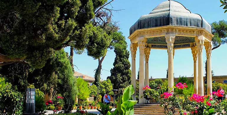 بهترین موسسه‌های مهاجرتی در شیراز