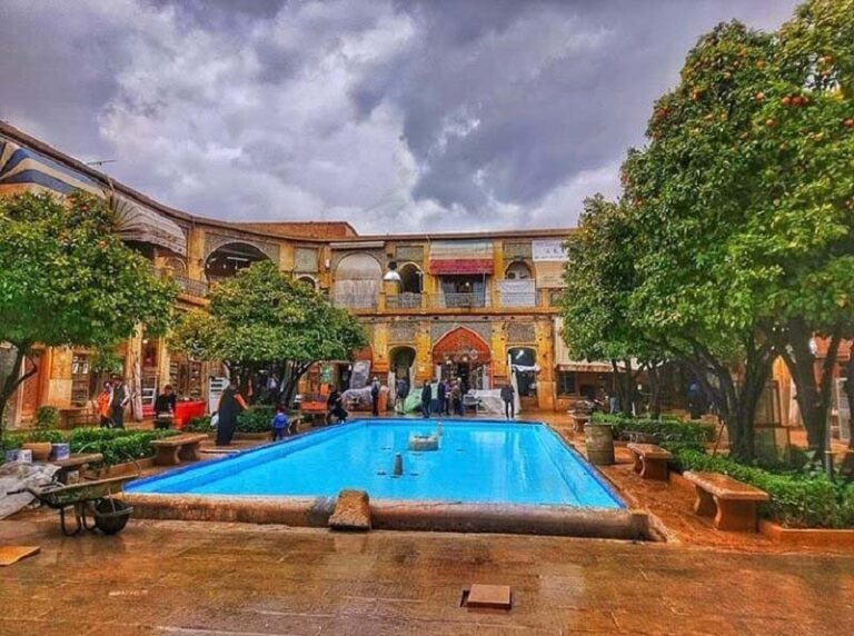 سرای مشیر