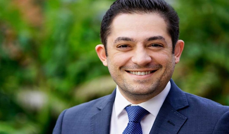 احسان جهان اندیش مهاجرت به استرالیا